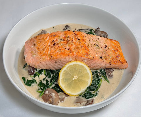 Pan - Seared Salmon Florentine - Fresh 'N Tasty - Naples Meal Prep