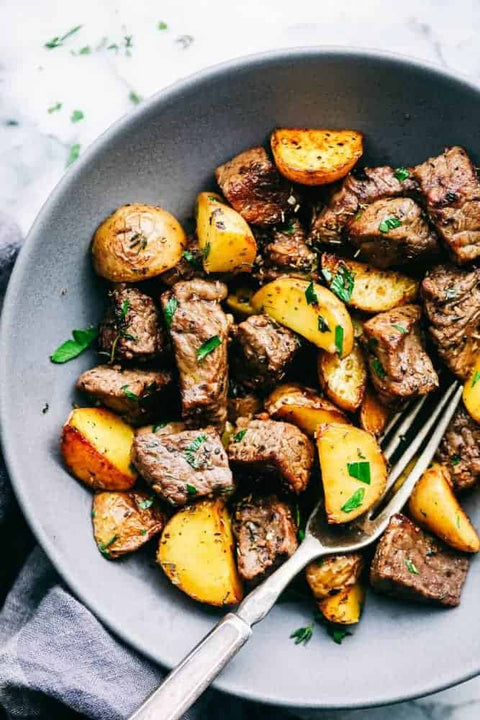 Prime Top Sirloin Steak Bites with Chimichurri & Roasted Potatoes - Fresh 'N Tasty - Naples Meal Prep