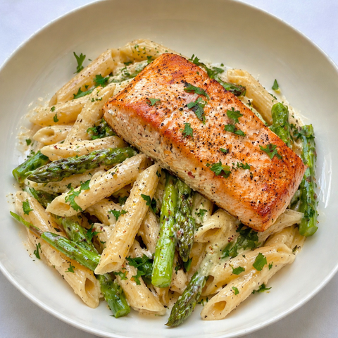 Creamy Garlic Salmon Penne (GF) - Fresh 'N Tasty - Naples Meal Prep