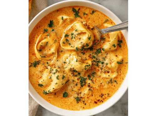 Creamy Roasted Tomato Soup W/Cheese Tortellini 24oz - Fresh 'N Tasty - Naples Meal Prep